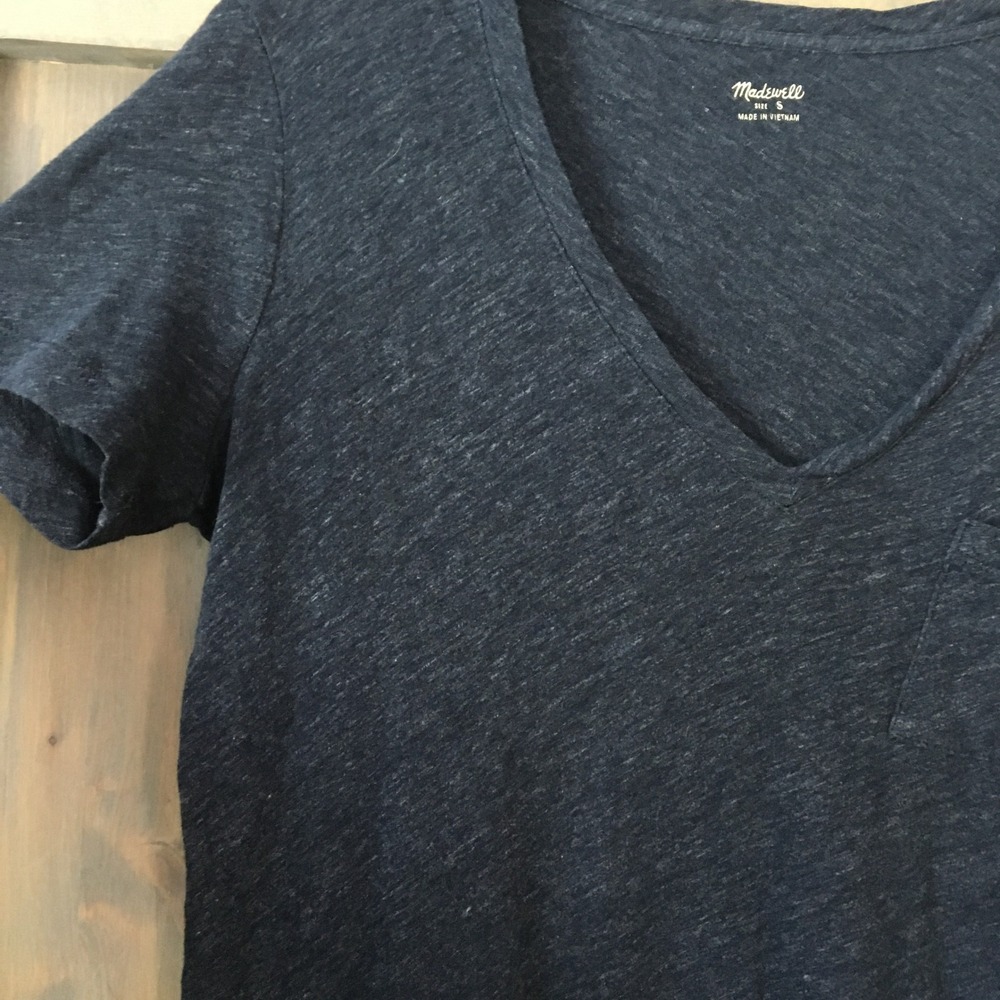 Madewell V-Neck Pocket Tee Womens Size S Navy Blue Lightweight Slub Cotton 04346 - Picture 2 of 6